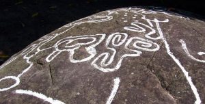 Tarapoto Petroglifos de Polish