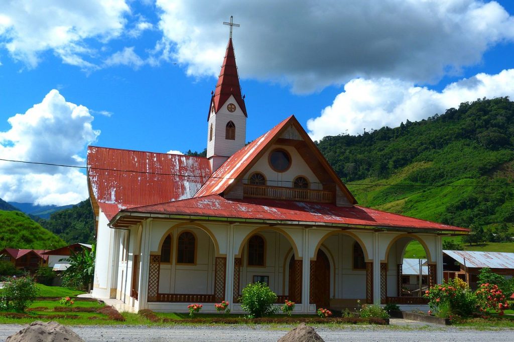 Pozuzo Los Mejores Atractivos Tur Sticos De Este Pueblo Austro