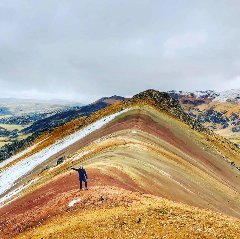 montaña arcoiris yuracochas