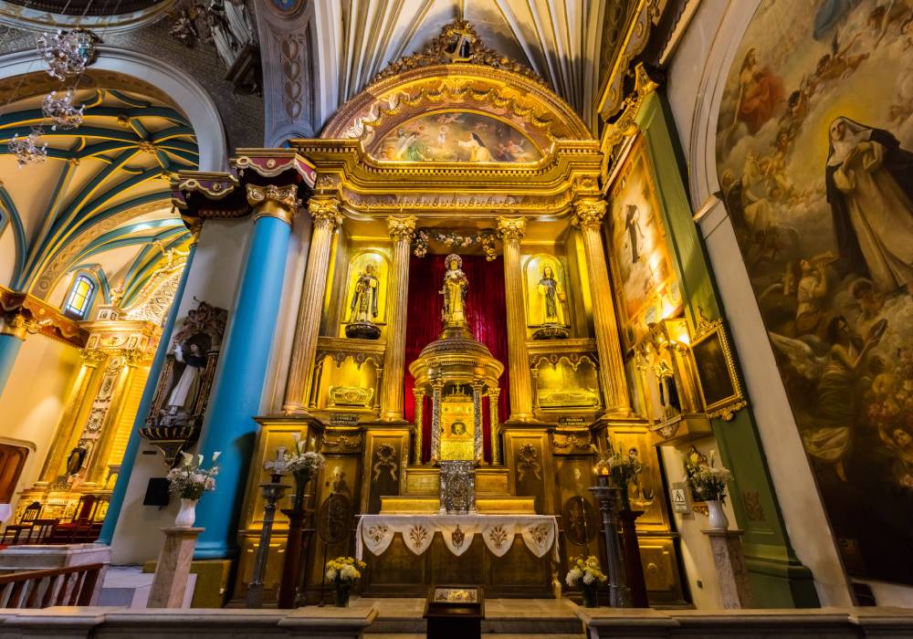 Iglesia y Museo del Convento de Santo Domingo - Pasajes de bus baratos