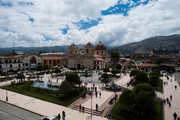 pasajes a huancayo movil tours