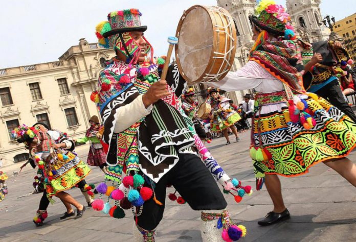 Carnavales del Perú