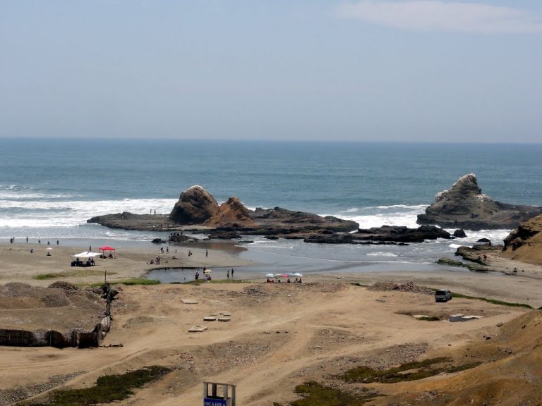 Despide el verano en las Playas de Barranca: una opción de turismo en el norte chico