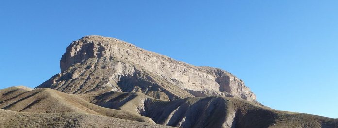 Cerro Baul Torata