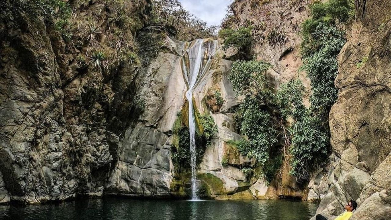 Catarata El Espinal: relájate nadando en este manantial de Lambayeque