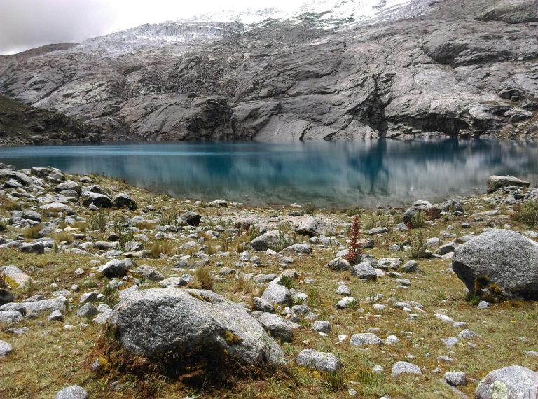 Laguna Radian: conoce el espejo de agua de la cordillera Blanca en Áncash