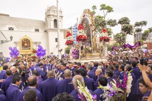 procesión señor de los milagros