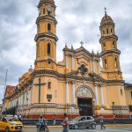 1200px-CATEDRAL_DE_PIURA_-_PIURA